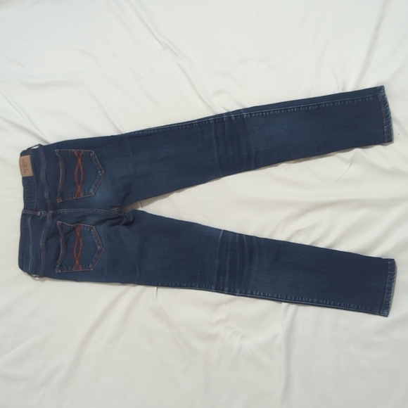 Abercrombie & Fitch High Rise Skinny Jeans, Dark Wash Size 4S - Picture 2 of 15